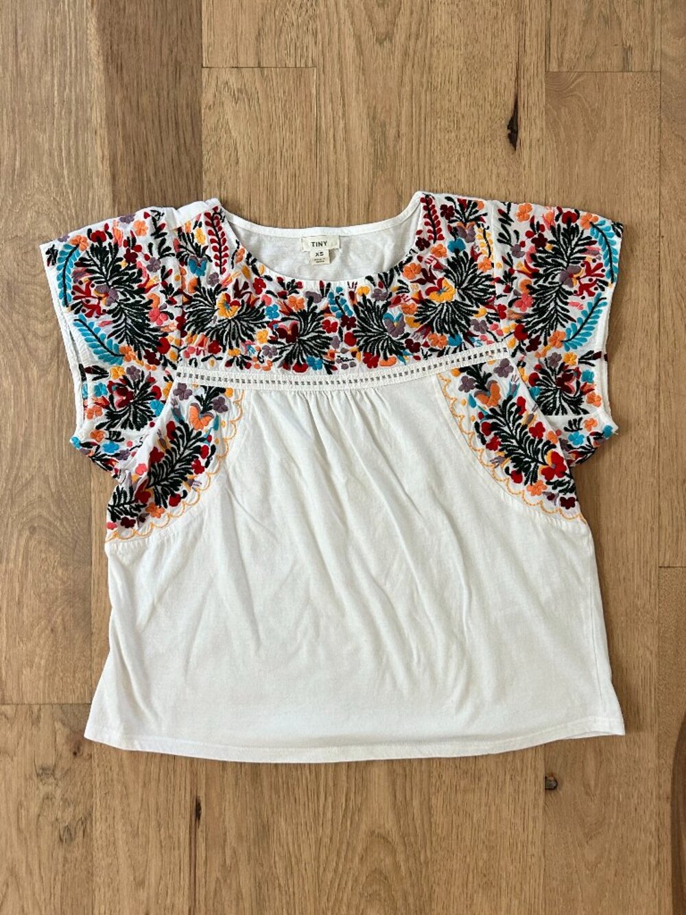 Anthropologie Embroidered Capped Sleeve Top (Sz XS)